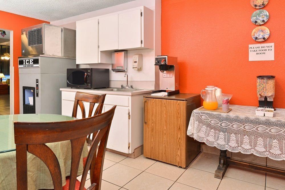 Studio 6 Suites Delano, Ca Екстер'єр фото